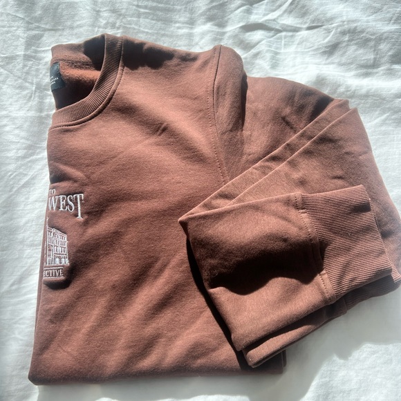 Queen West Peace Collective sweatshirt - Picture 2 of 3